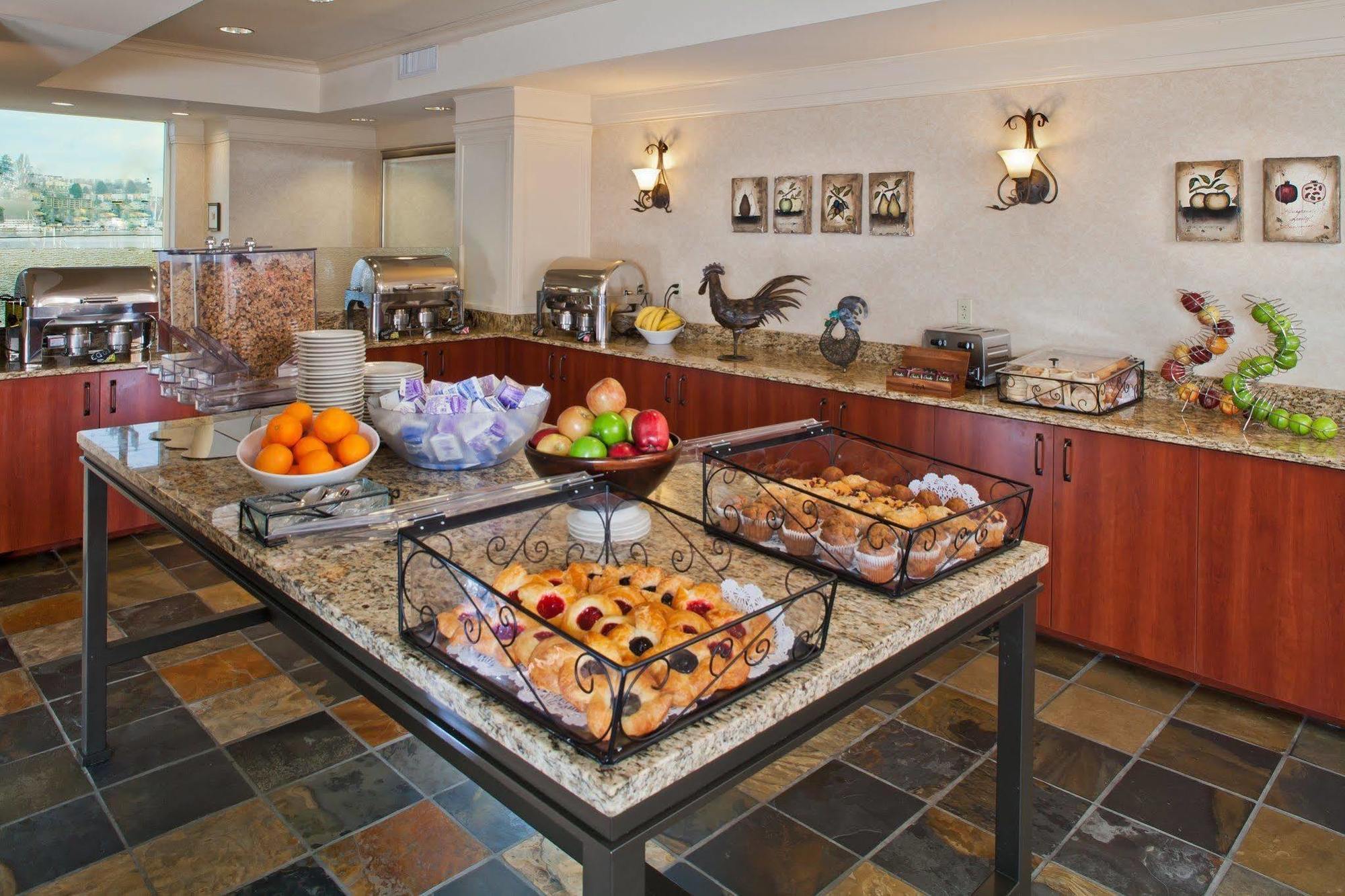 Silver Cloud Hotel - Seattle Lake Union Экстерьер фото